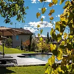 Appartement Rostagni 1834 With Pool In The Barolo Region *