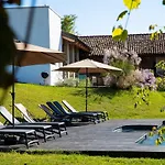 Apartamento Rostagni 1834 With Pool In The Barolo Region