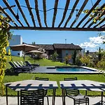 Lejlighed Rostagni 1834 With Pool In The Barolo Region *