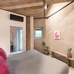 Rostagni 1834 With Pool In The Barolo Region Novello
