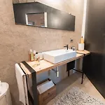 Rostagni 1834 With Pool In The Barolo Region * Novello