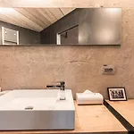 Apartamento Rostagni 1834 With Pool In The Barolo Region