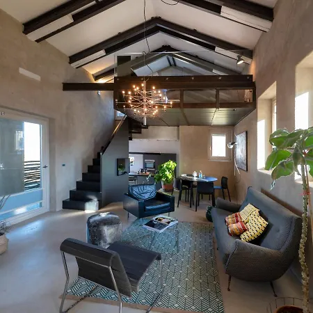 Apartment Rostagni 1834 With Pool In The Barolo Region *