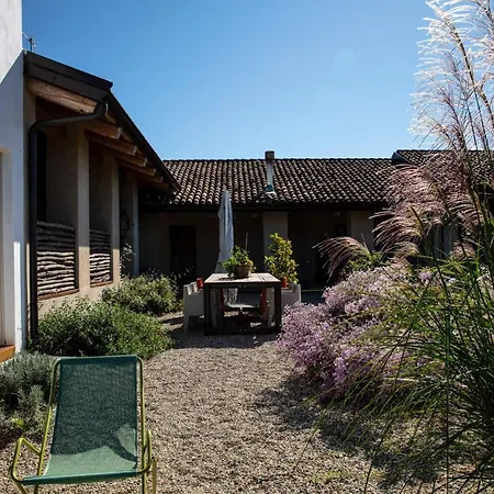 Rostagni 1834 With Pool In The Barolo Region * Novello