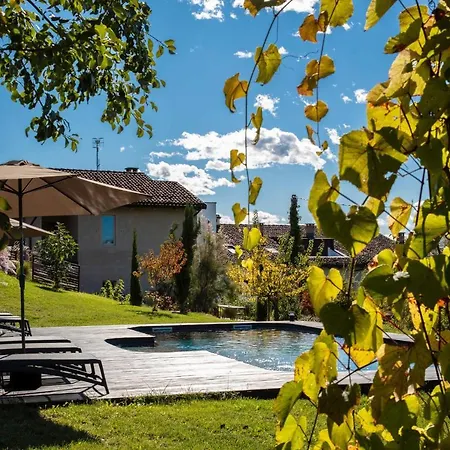 Lägenhet Rostagni 1834 With Pool In The Barolo Region *