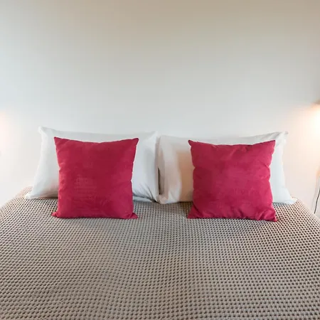 Apartamento Rostagni 1834 With Pool In The Barolo Region Novello