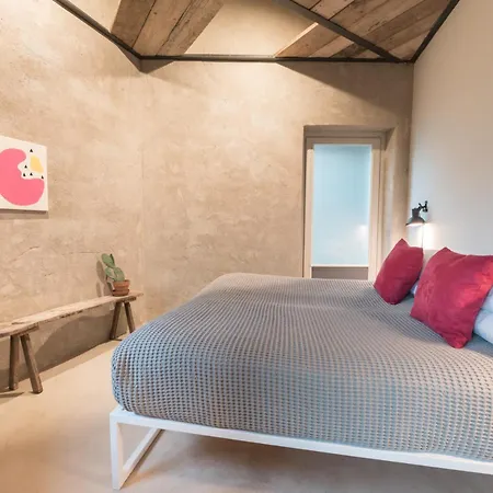 Rostagni 1834 With Pool In The Barolo Region *